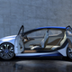 Illustration for article titled The Nissan IDS Concept Has A Smiling iPad Screen That Transforms Into Your Steering Wheel